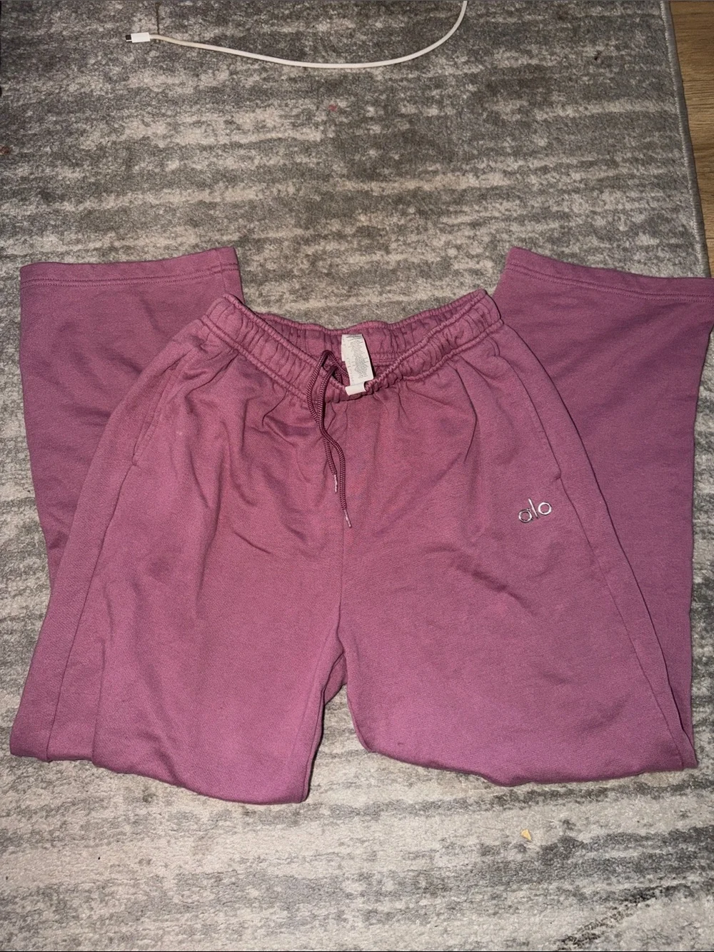 ALO YOGA accolade straight sweatpants